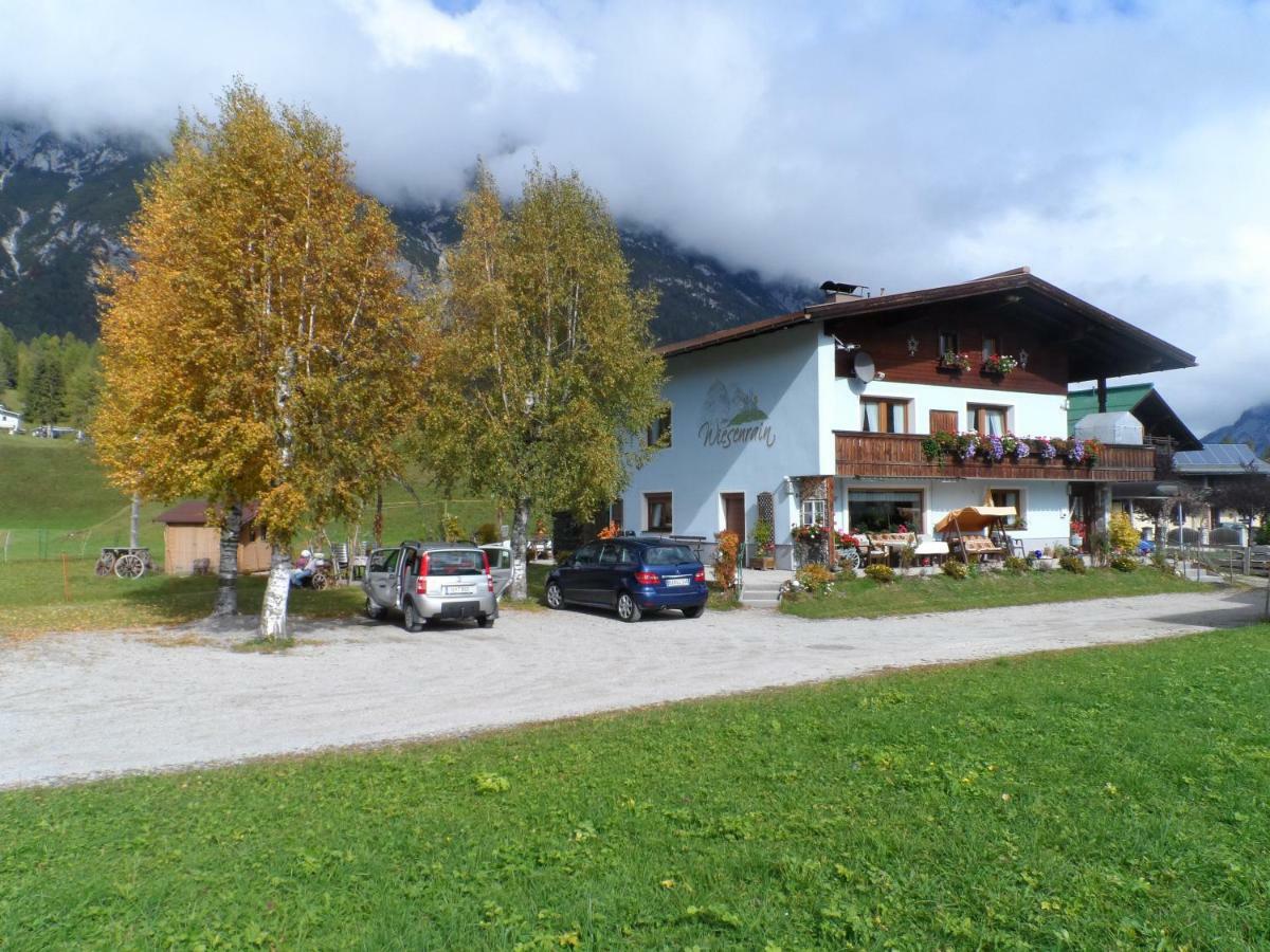 Haus Am Wiesenrain Leutasch Exteriör bild